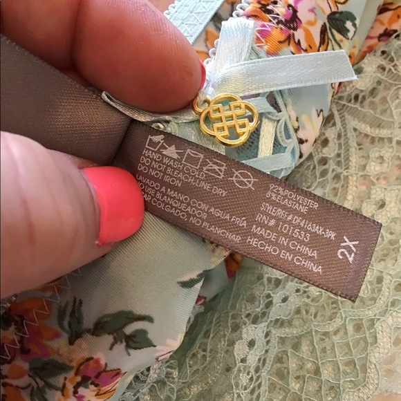 Daisy Fuentes Intimates 3 Pack Microfiber Perfect Fit Hipster Panties - Picture 11 of 11